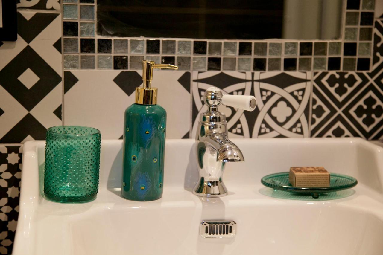 Bed and Breakfast L'Ancre Vive Charentay Esterno foto